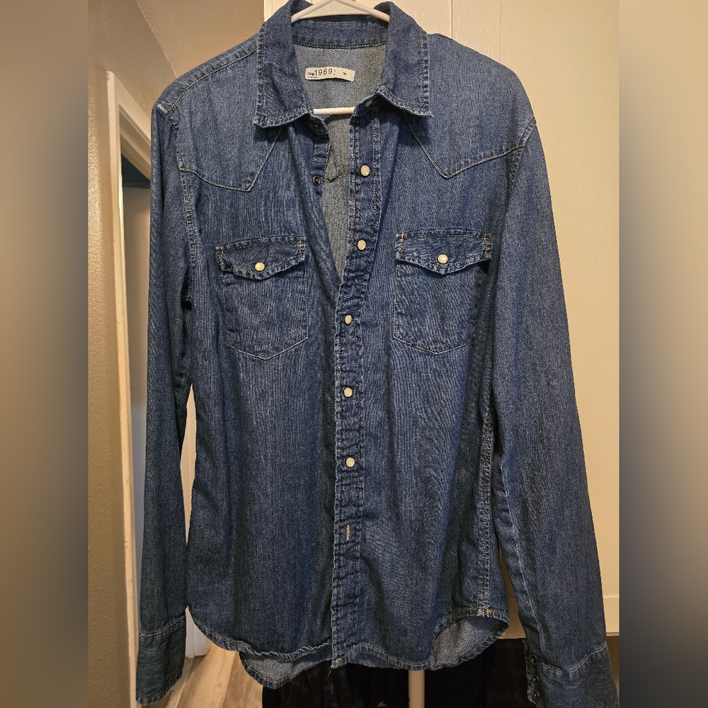GAP Classic Indigo Denim Shirt